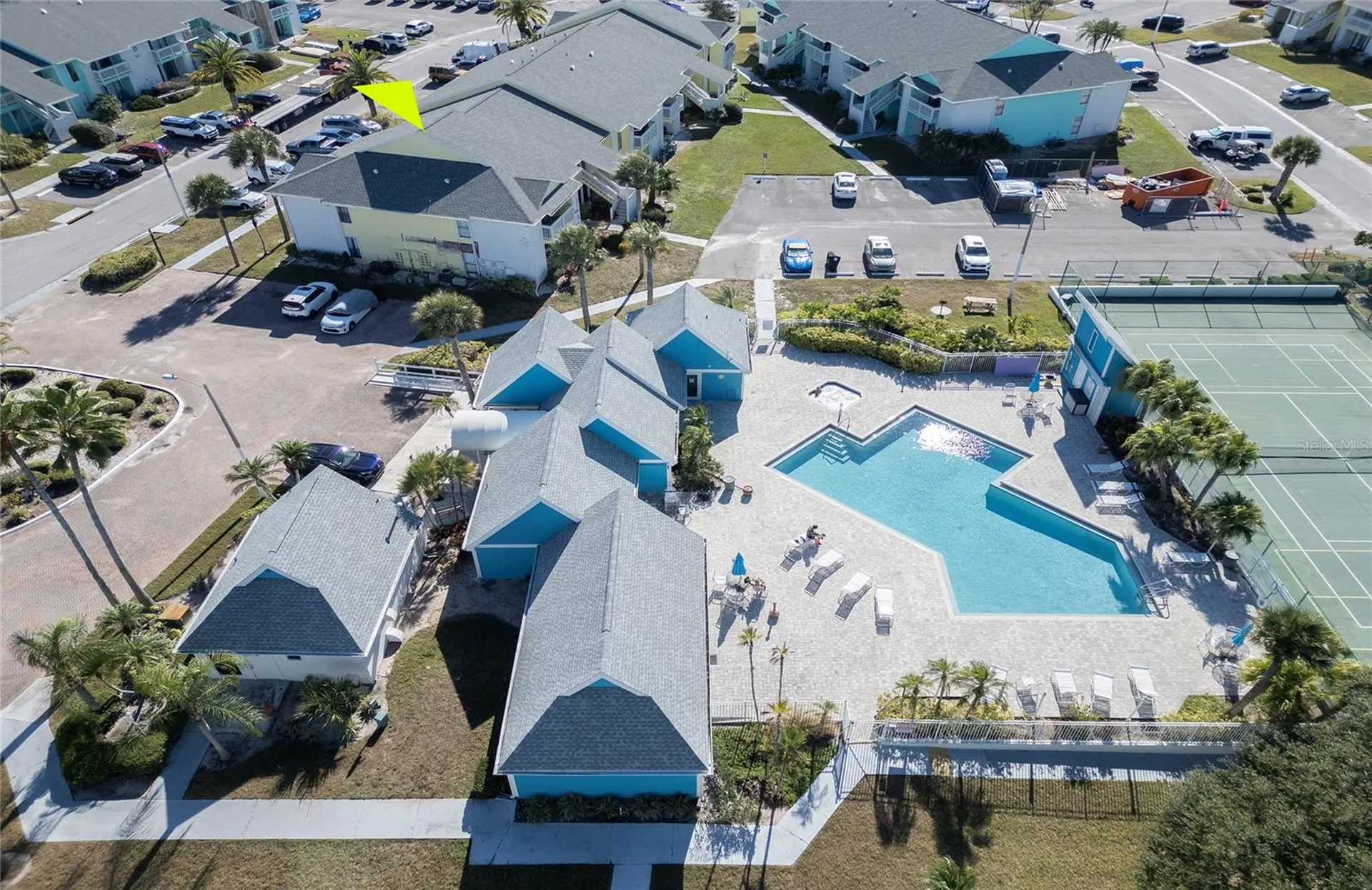 455 Alt 19 S Palm Harbor FL 34683
