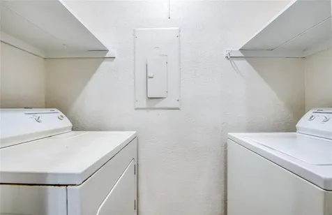 455 Alt 19 S Palm Harbor FL 34683