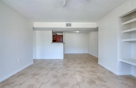 455 Alt 19 S Palm Harbor FL 34683
