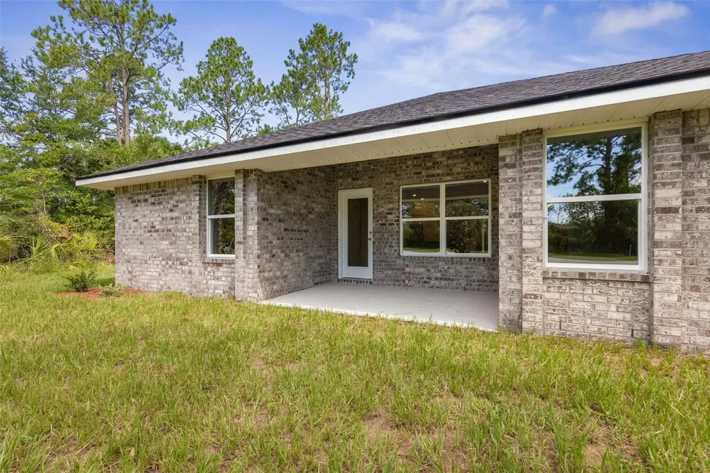 7 Zircon Court Palm Coast FL 32164