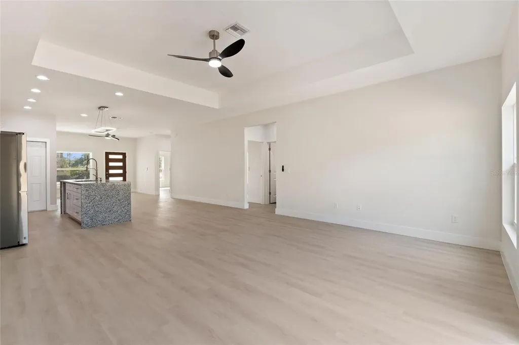 3970 Laguna Drive Indian Lake Estates FL 33855