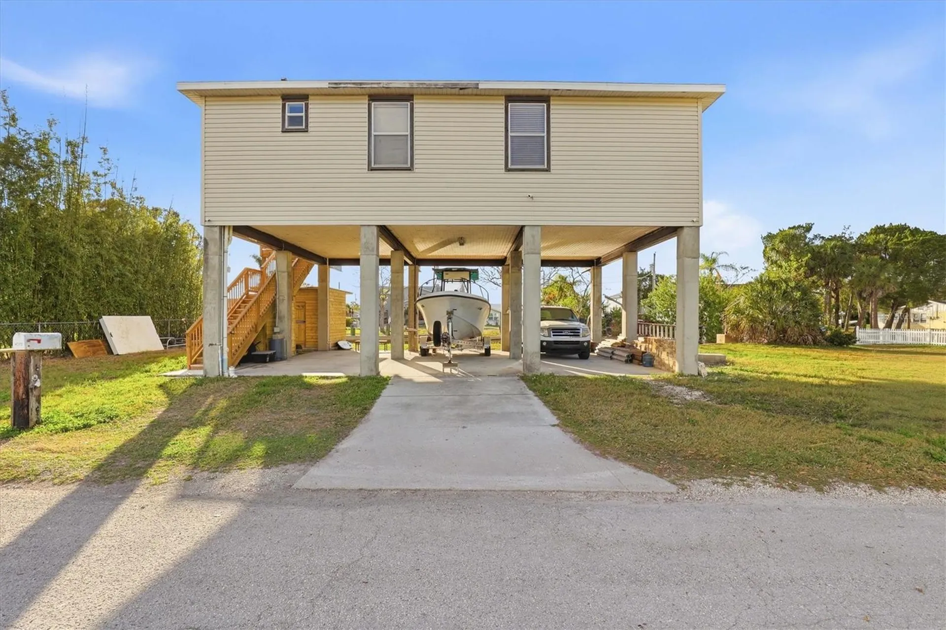 14203 Shiloh Court Hudson FL 34667