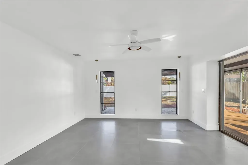3033 Wister Circle Valrico FL 33596