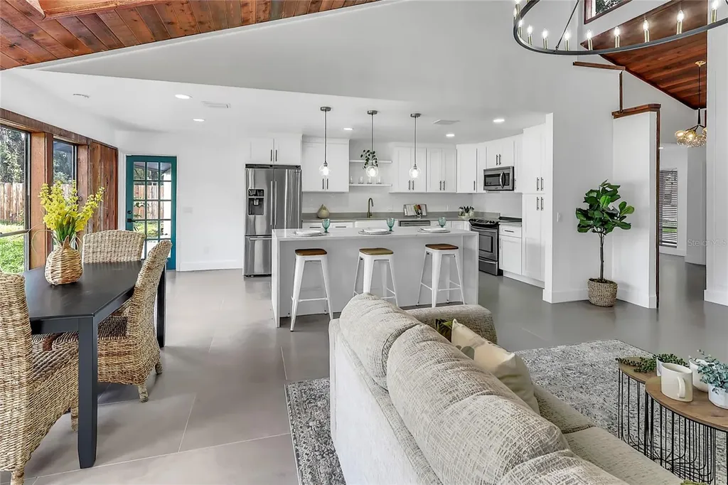 3033 Wister Circle Valrico FL 33596