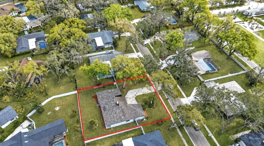 3033 Wister Circle Valrico FL 33596