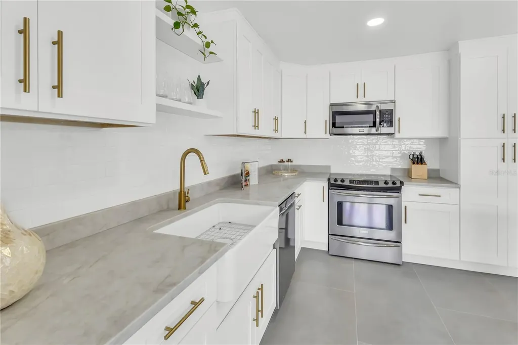 3033 Wister Circle Valrico FL 33596
