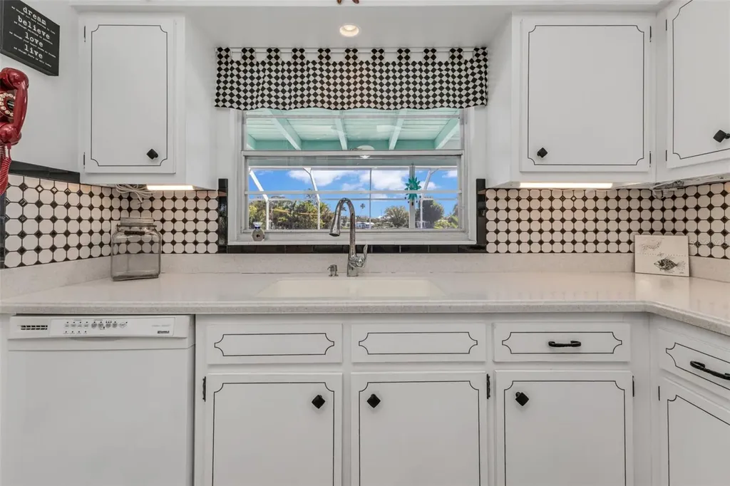 137 Bedford Drive NE Port Charlotte FL 33952
