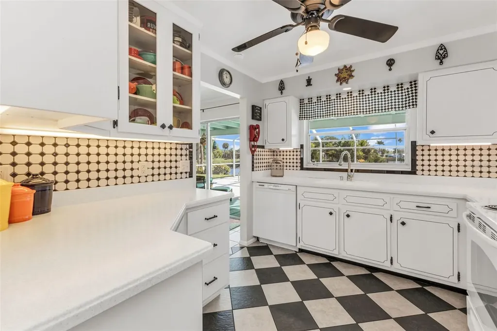 137 Bedford Drive NE Port Charlotte FL 33952