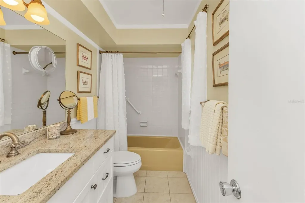 137 Bedford Drive NE Port Charlotte FL 33952