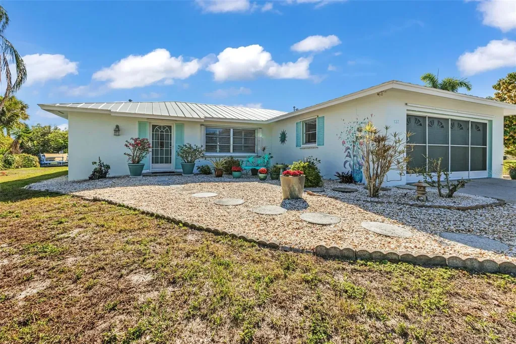 137 Bedford Drive NE Port Charlotte FL 33952