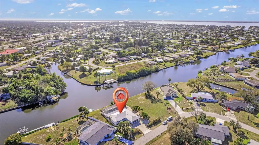 137 Bedford Drive NE Port Charlotte FL 33952