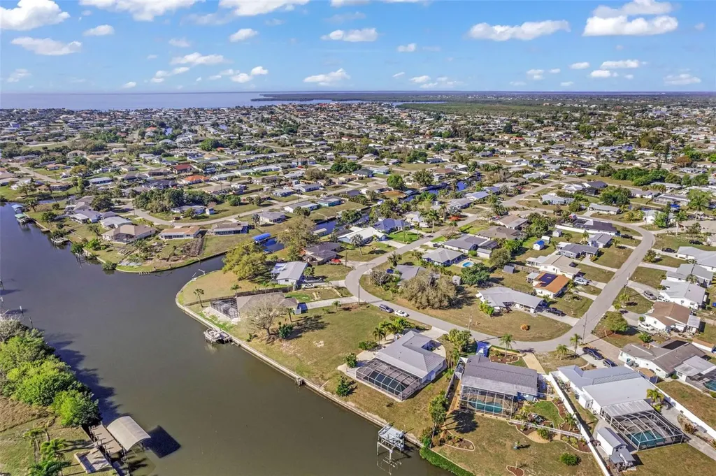 137 Bedford Drive NE Port Charlotte FL 33952