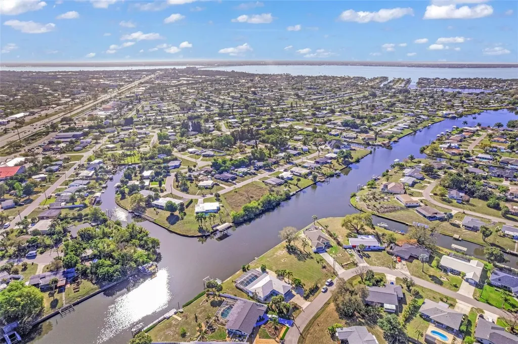 137 Bedford Drive NE Port Charlotte FL 33952