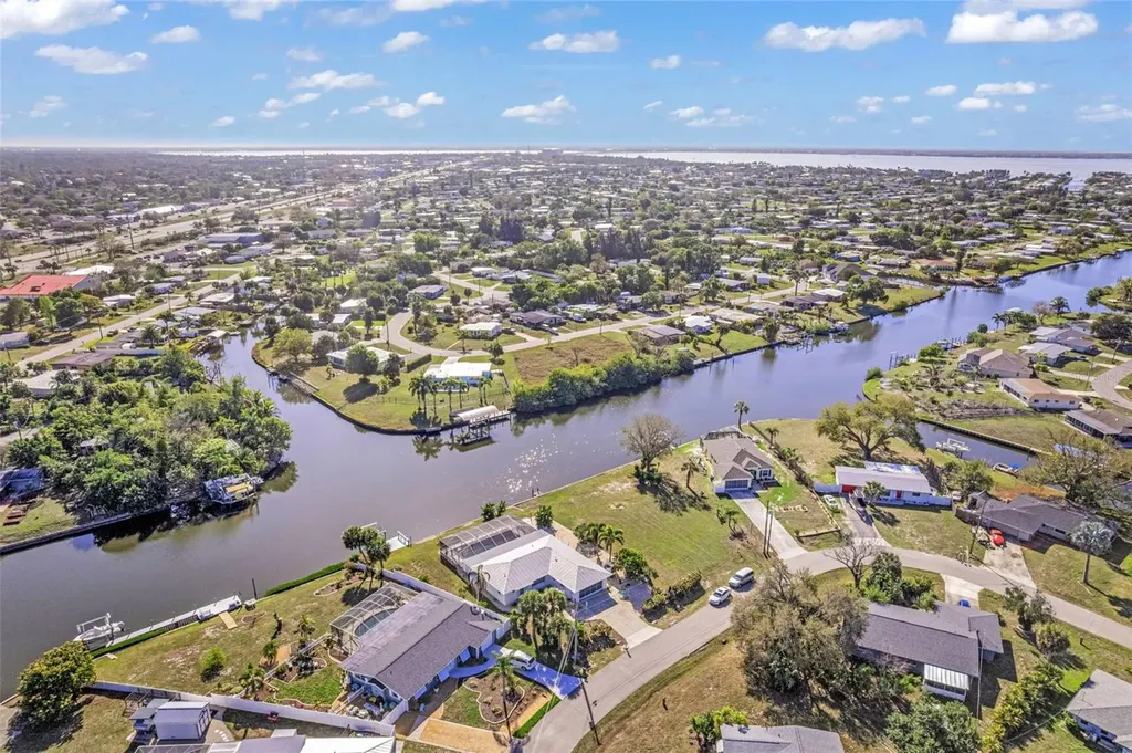 137 Bedford Drive NE Port Charlotte FL 33952