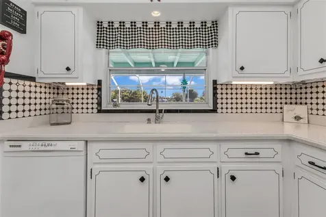 137 Bedford Drive NE Port Charlotte FL 33952