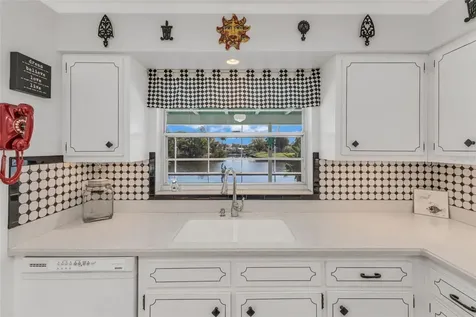 137 Bedford Drive NE Port Charlotte FL 33952