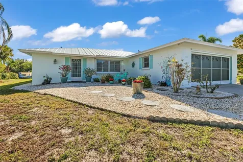 137 Bedford Drive NE Port Charlotte FL 33952