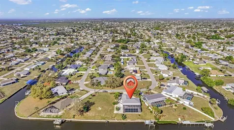 137 Bedford Drive NE Port Charlotte FL 33952