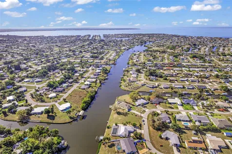 137 Bedford Drive NE Port Charlotte FL 33952