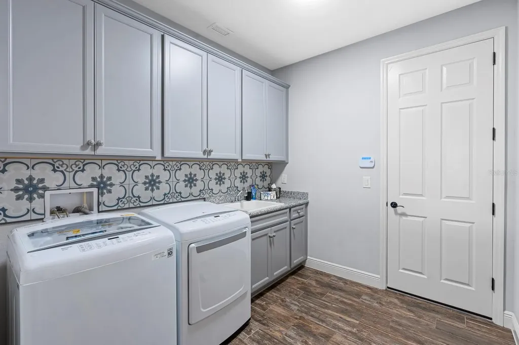7328 Paradiso Drive Apollo Beach FL 33572