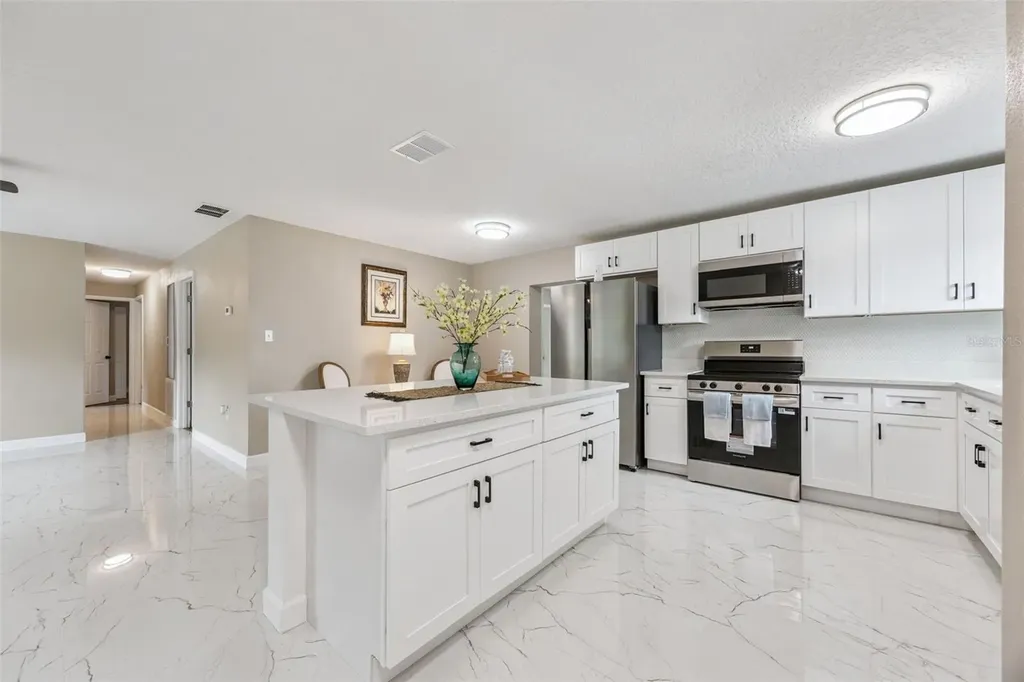 3033 Sutton Drive Orlando FL 32810