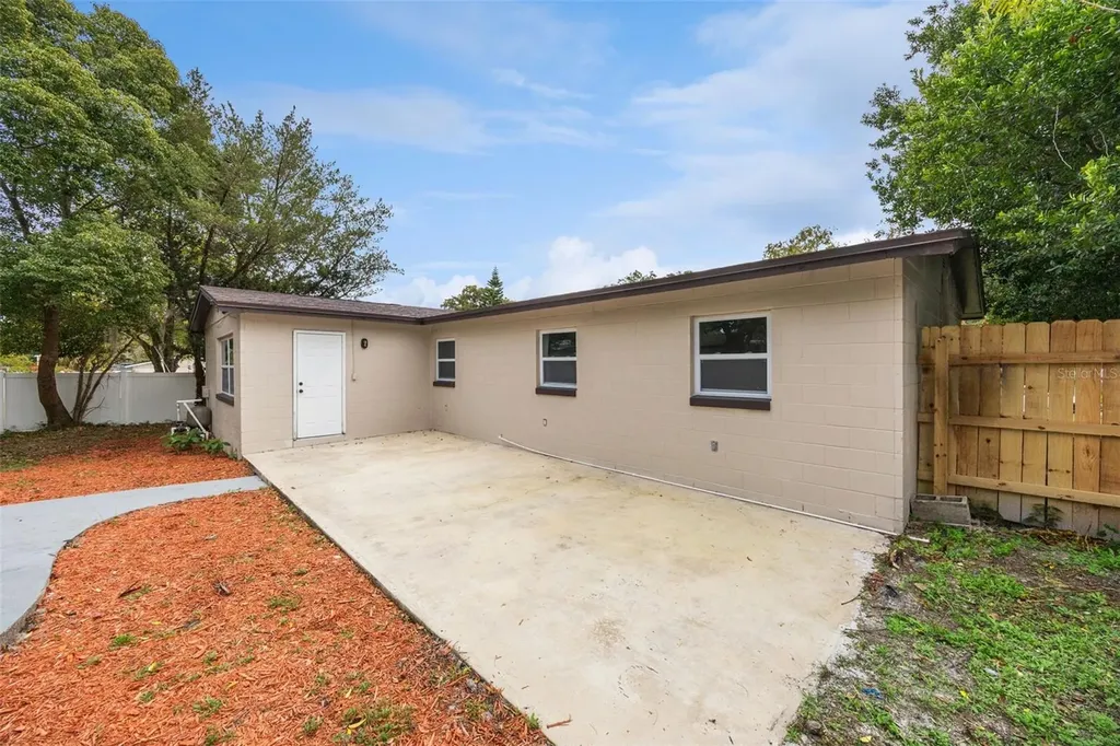3033 Sutton Drive Orlando FL 32810