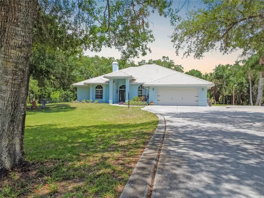 7088 Saddle Creek Lane Sarasota FL 34241