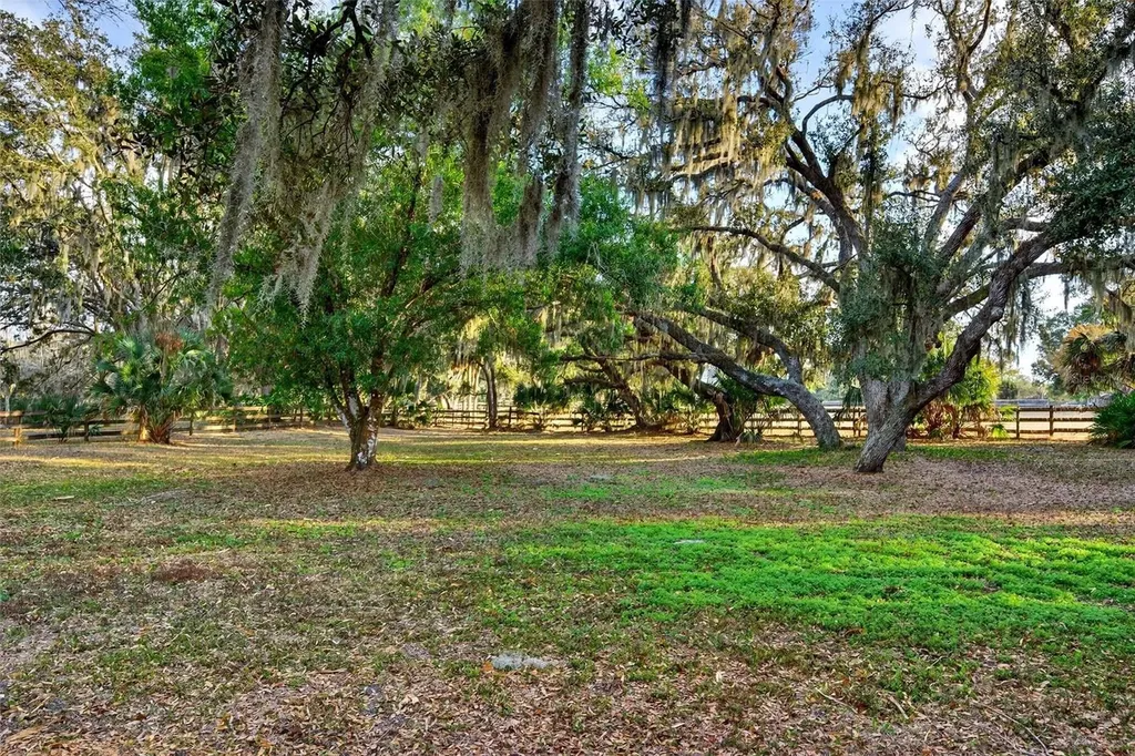 7088 Saddle Creek Lane Sarasota FL 34241