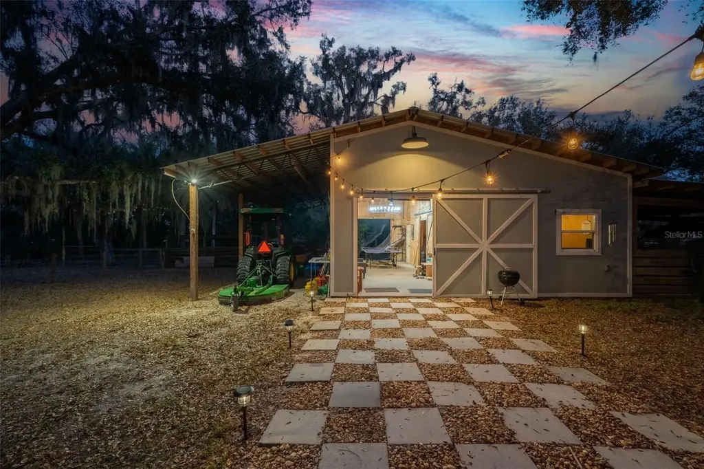 7088 Saddle Creek Lane Sarasota FL 34241