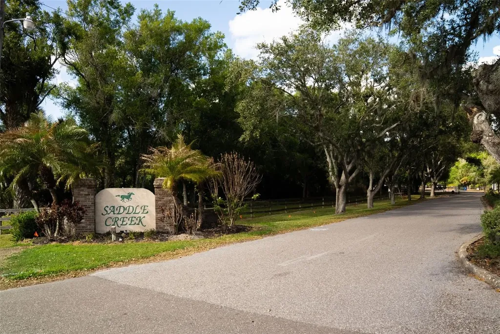 7088 Saddle Creek Lane Sarasota FL 34241