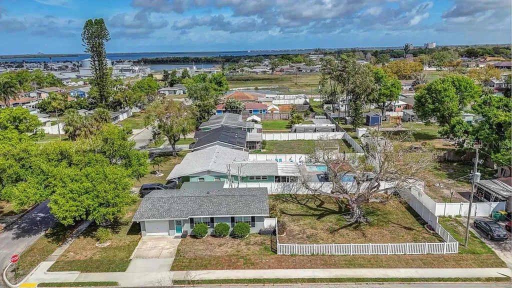 1202 26th Avenue W Palmetto FL 34221