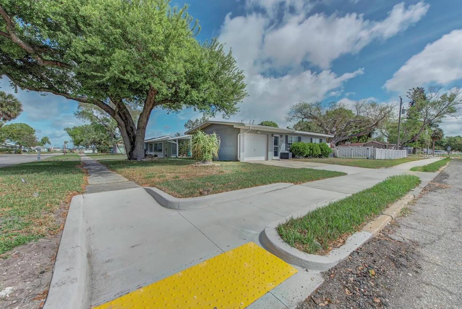 1202 26th Avenue W Palmetto FL 34221