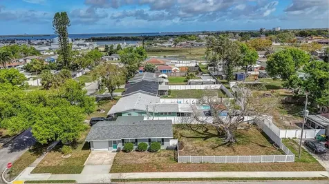 1202 26th Avenue W Palmetto FL 34221