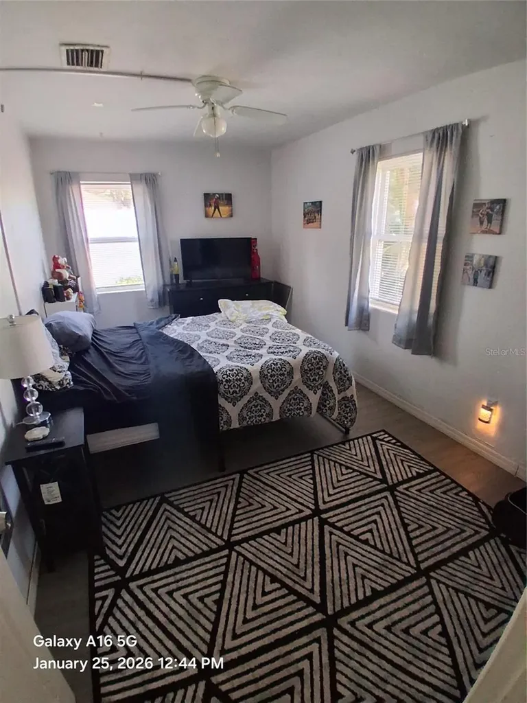 1061 Nokomis Street Clearwater FL 33755
