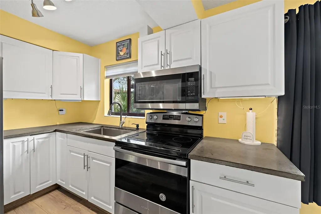 8713 Bay Court Cape Canaveral FL 32920