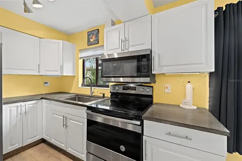 8713 Bay Court Cape Canaveral FL 32920