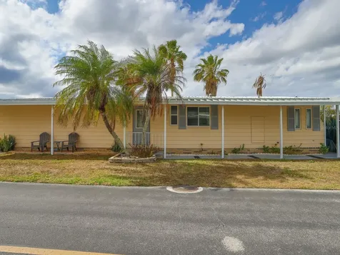 2055 S Floral Avenue Bartow FL 33830