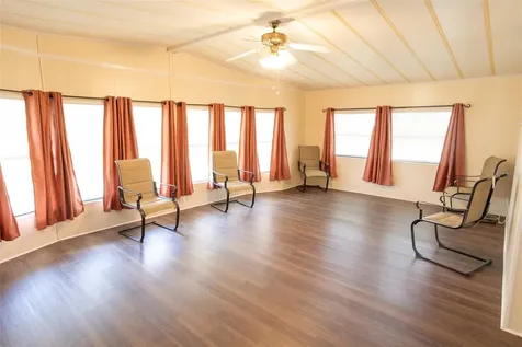2055 S Floral Avenue Bartow FL 33830
