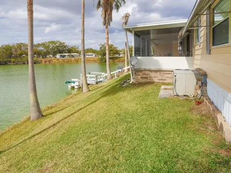 2055 S Floral Avenue Bartow FL 33830