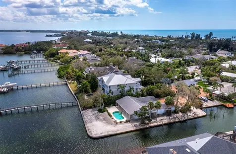 1267 Starboard Lane Sarasota FL 34242
