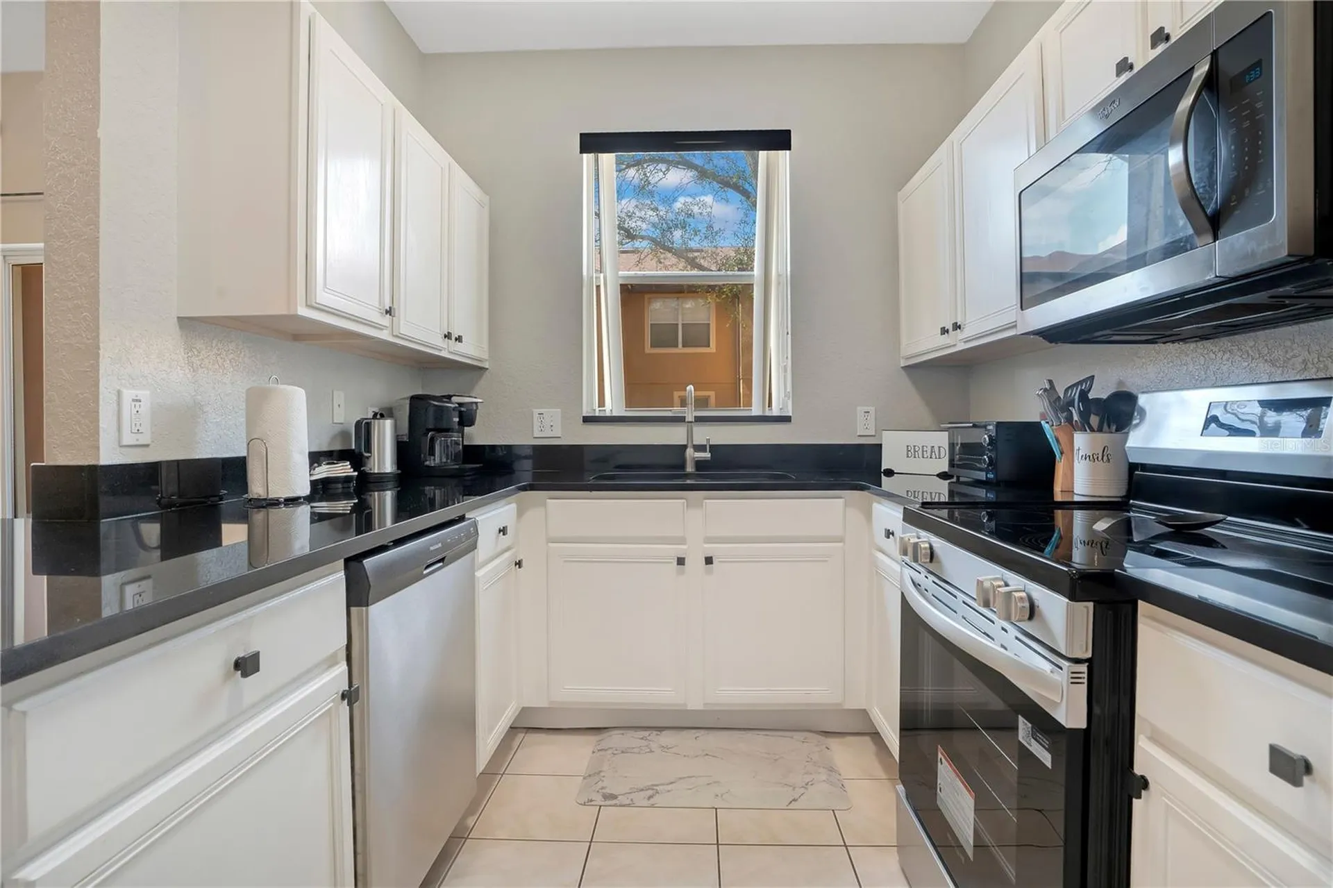 219 Miramar Avenue Davenport FL 33897