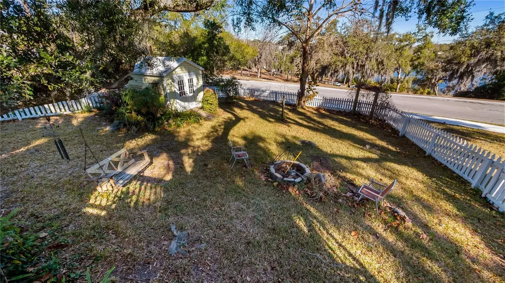 110 W Minnehaha Avenue Clermont FL 34711