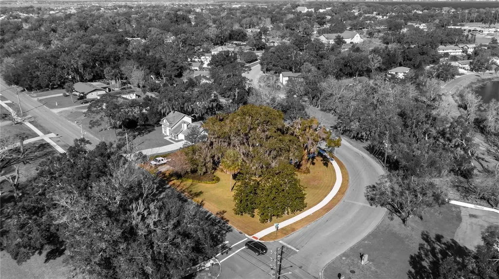110 W Minnehaha Avenue Clermont FL 34711