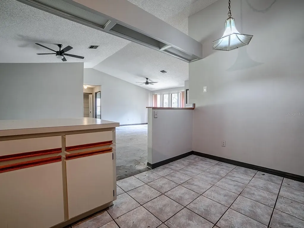 912 Sheila Place Apopka FL 32703