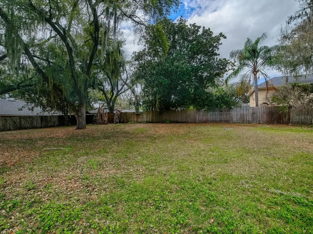 912 Sheila Place Apopka FL 32703