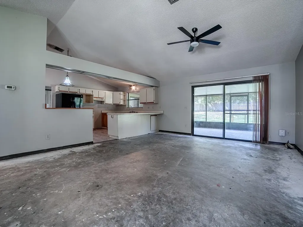 912 Sheila Place Apopka FL 32703
