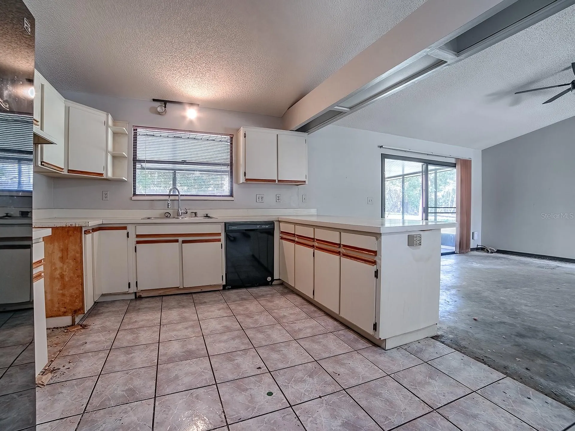 912 Sheila Place Apopka FL 32703