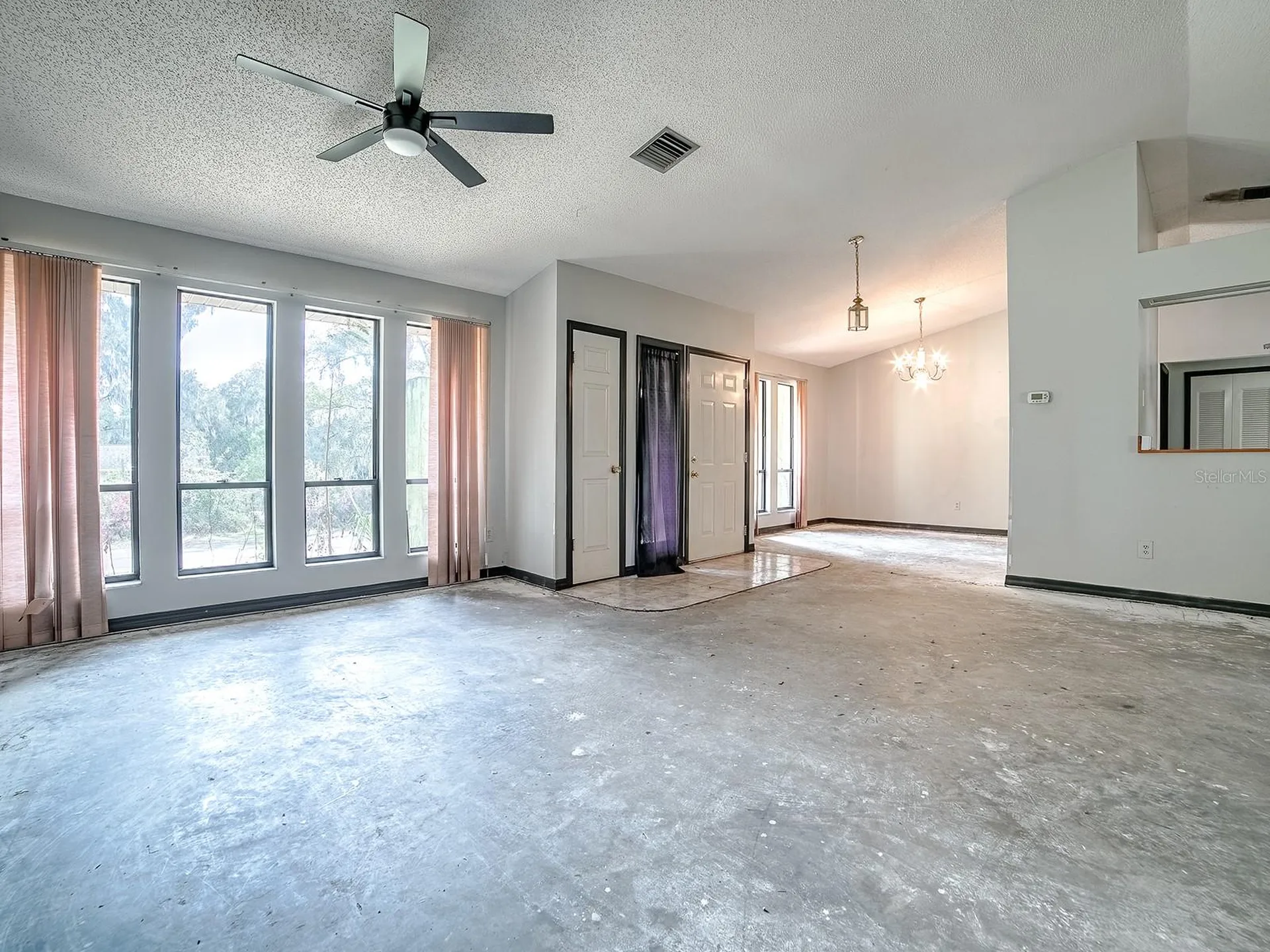 912 Sheila Place Apopka FL 32703
