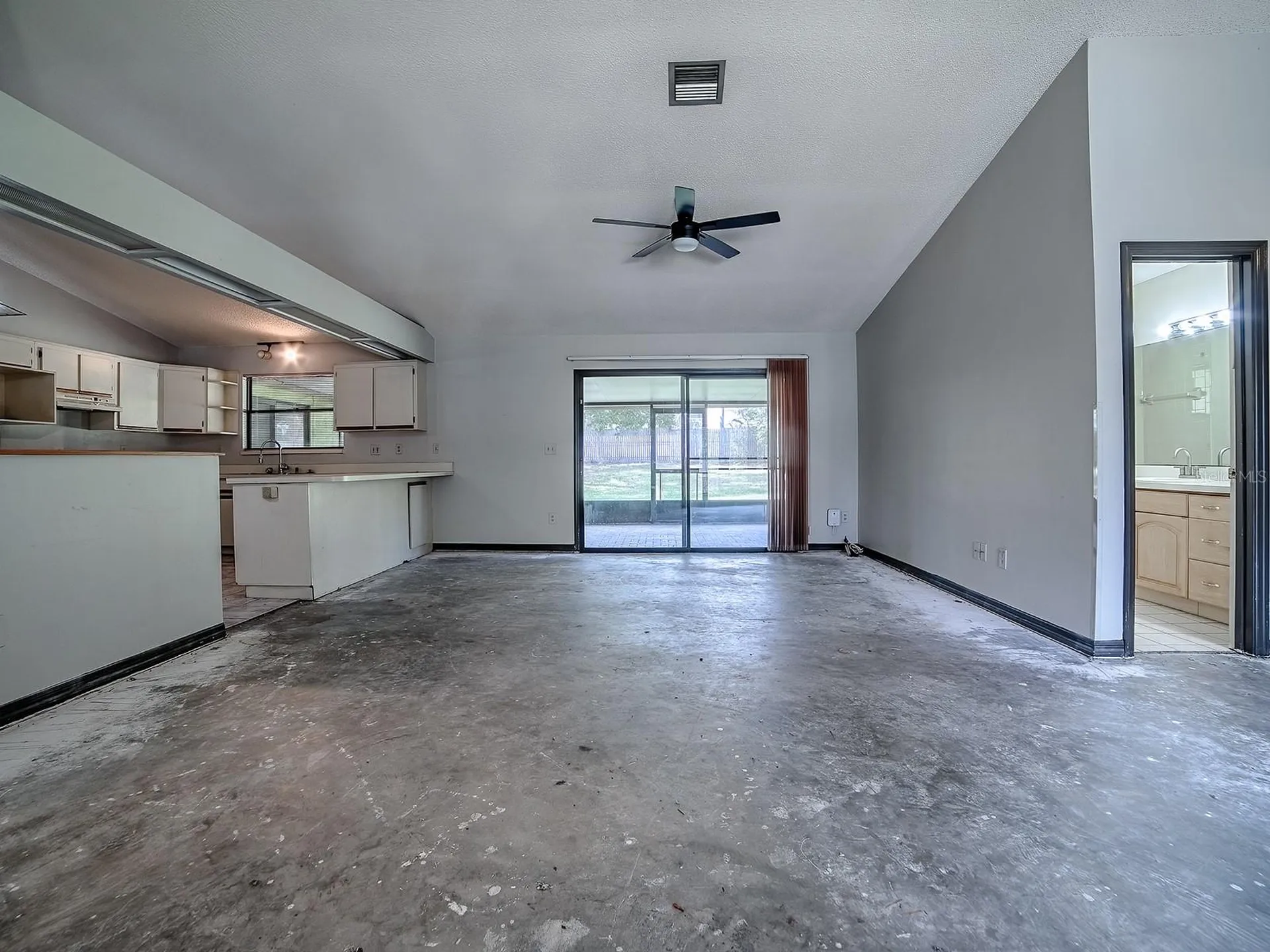 912 Sheila Place Apopka FL 32703