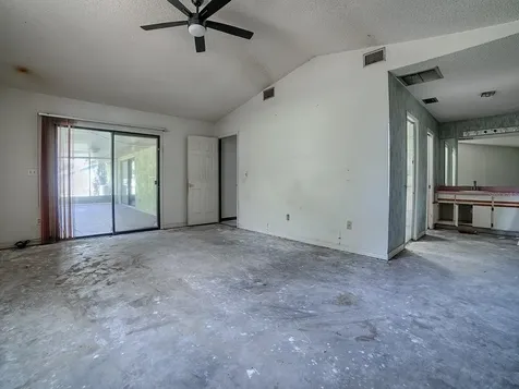 912 Sheila Place Apopka FL 32703